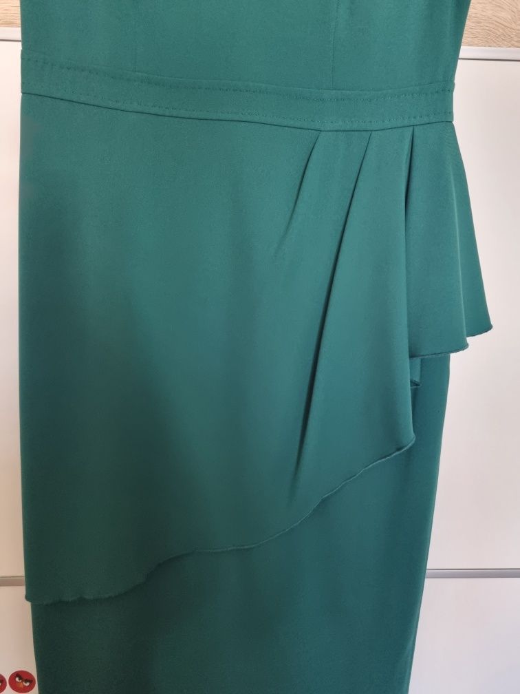 Vand Rochie Nissa