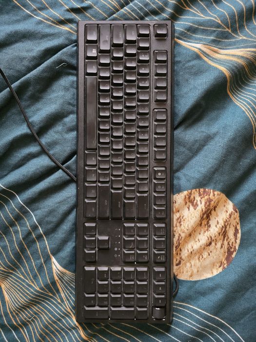 PC Calculator Gaming RGB Amd Ryzen Tastatura Razer + Monitor