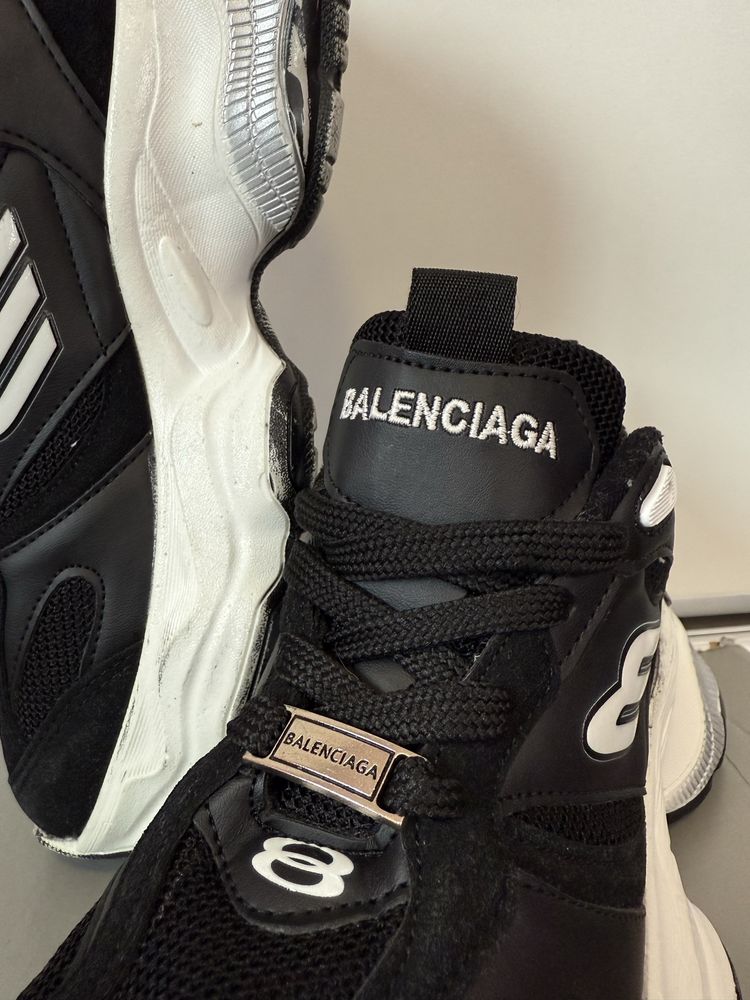 Balenciaga обувки