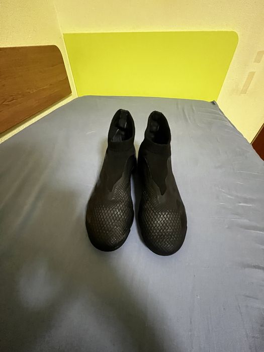 Футболни обувки Adidas