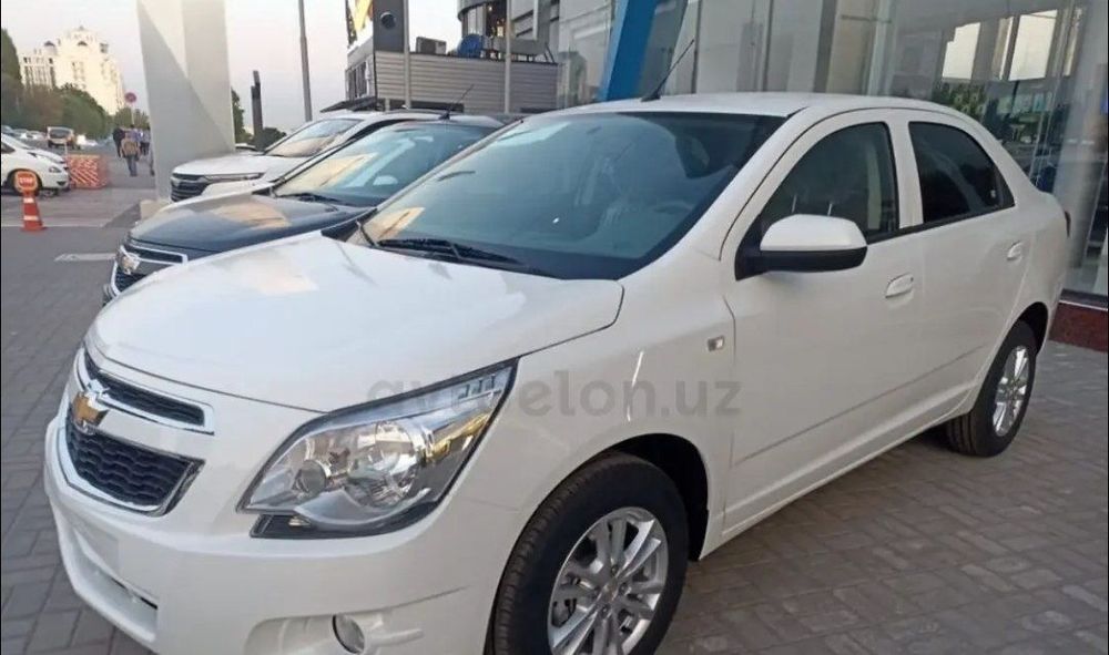 Cobalt sronchni sotiladi