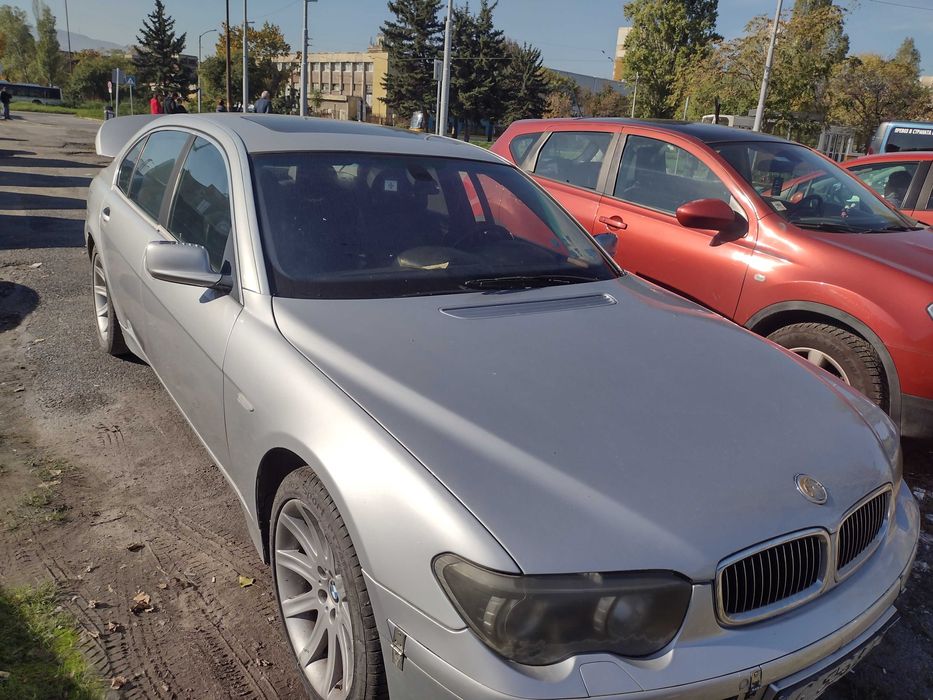 BMW 745il,в движение,кожен салон