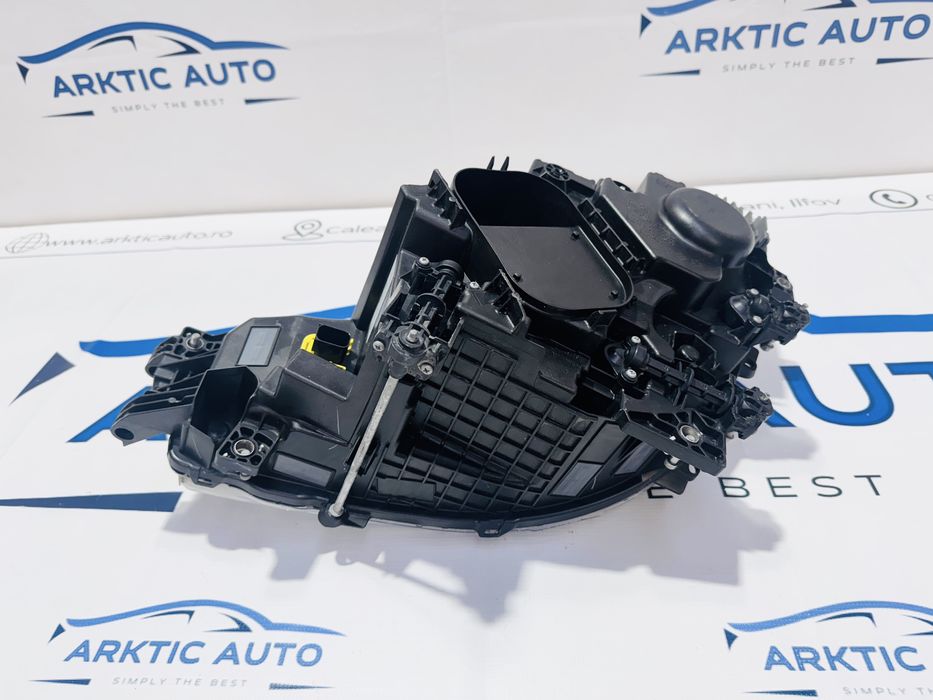 Far dreapta led Mercedes Actros dupa 2020 cod A9618200959