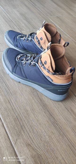 Мъжки непромокаеми обувки quechua