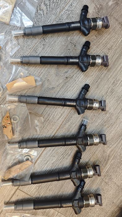 Форсунки Denso для 1VD-FTV