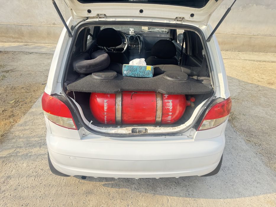 Metan Gaz 65 talik sotiladi kamplekt