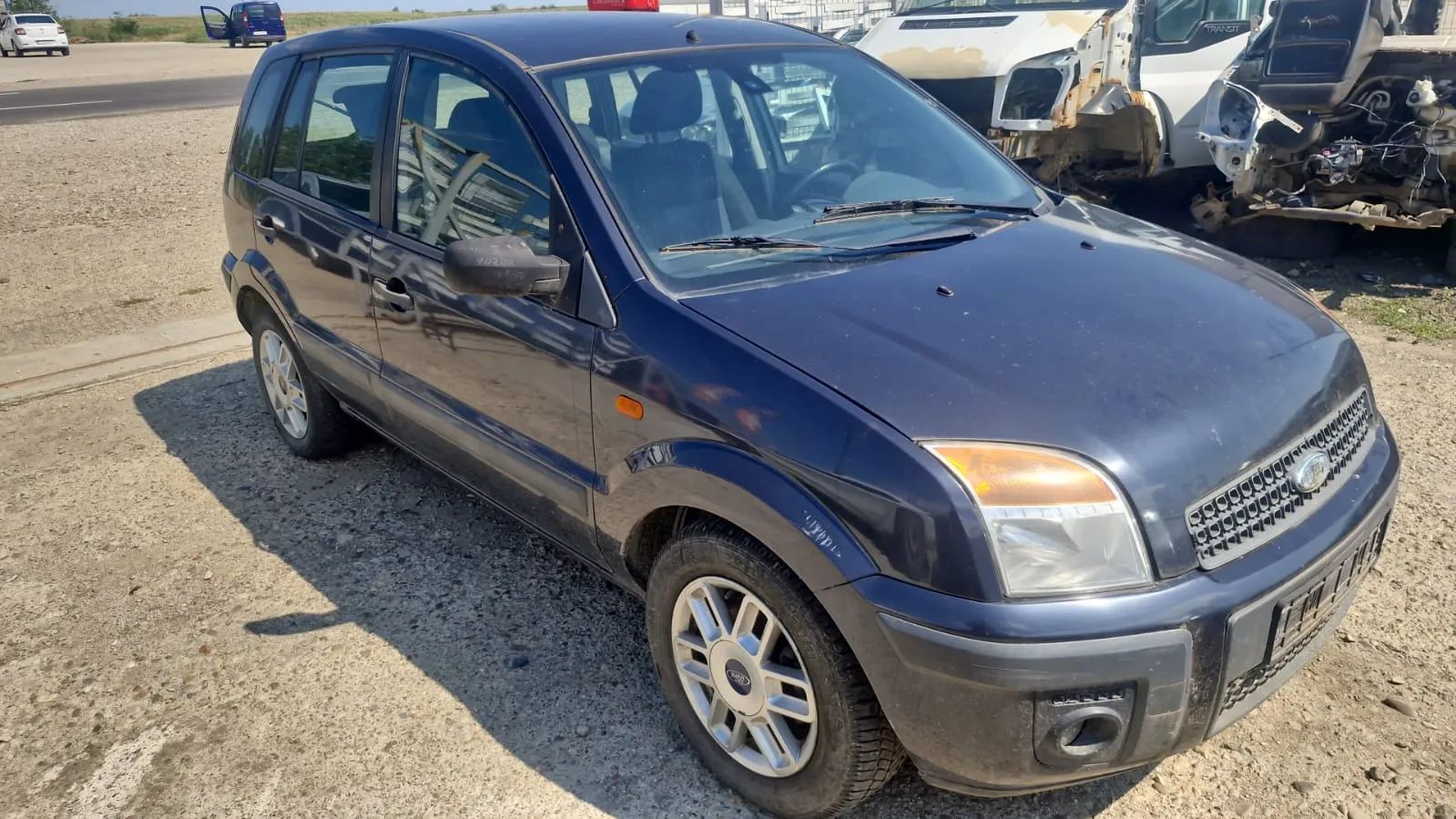 Dezmembram Ford Fusion an 2008 motor 1.4 Tdci