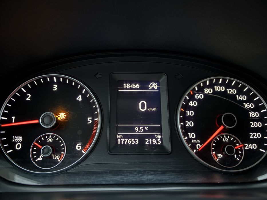 Vw Touran 1.6 105кс 2013