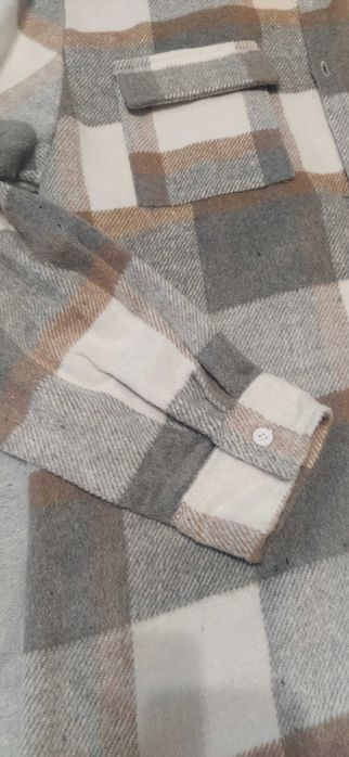 Връхна мъжка риза