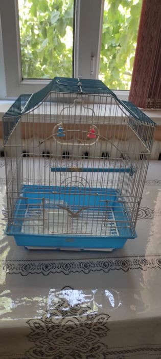 Продам клетку для птиц