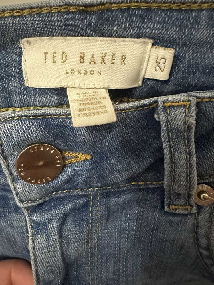 Дънки Ted Baker 25