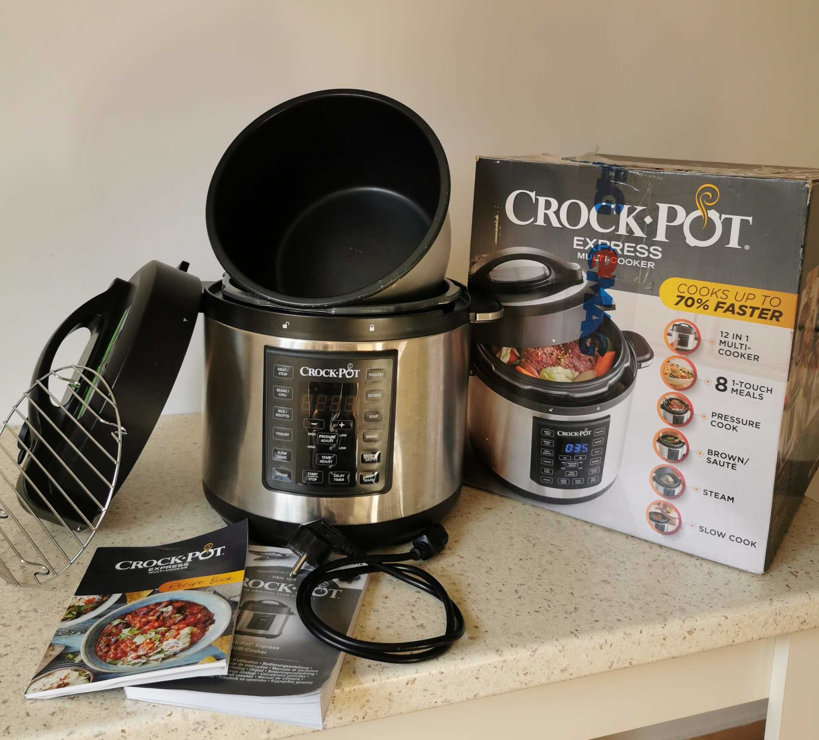 Multicooker cu gatire sub presiune Crock-Pot Express CSC051X