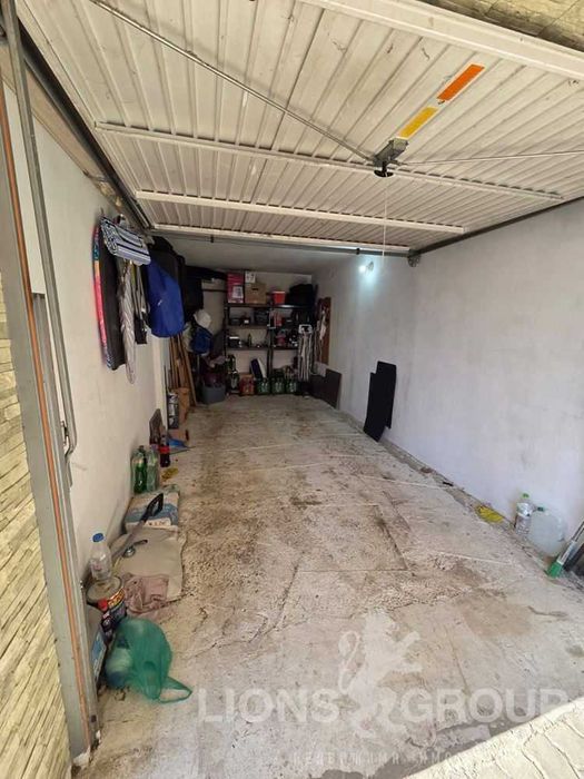 Продава се Четиристаен апартамент в Варна, Бриз - 117 кв.м за 2821 €/кв.м - Снимка #15