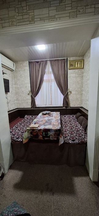 Srochna kvartira sotiladi