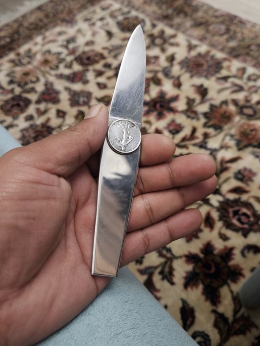 Еloi pernet за Hermes джобен нож.