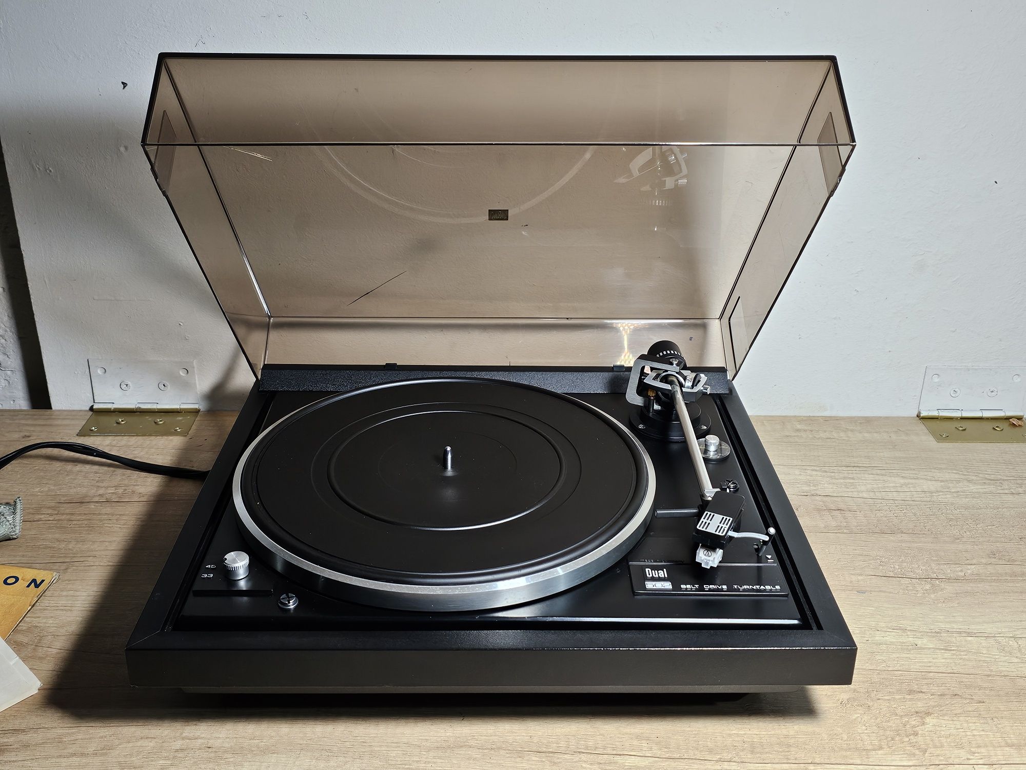 pickup DUAL 502 belt drive turntable,vintage