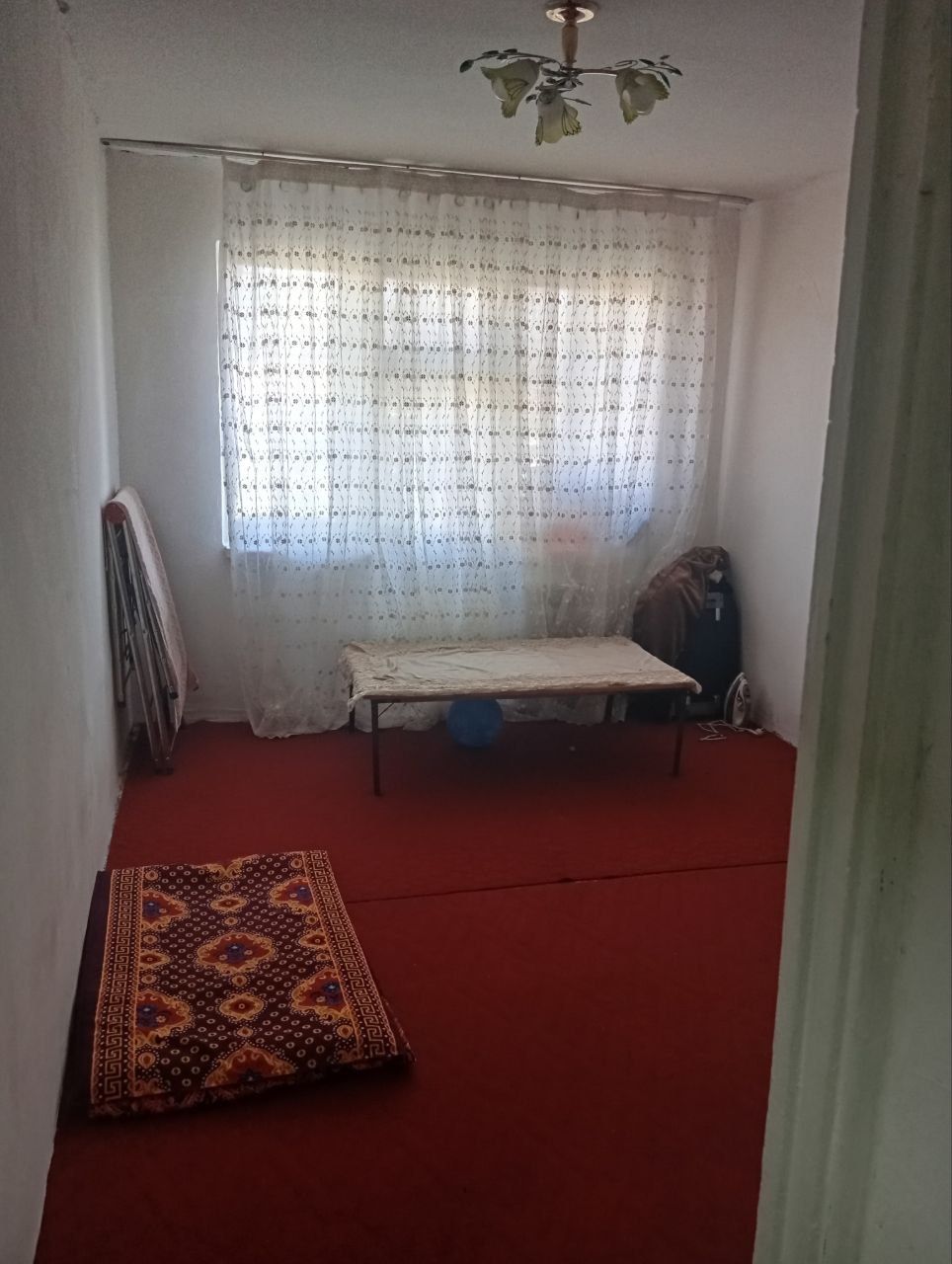 Срочно продам 1ком квартиру 3мик 2этаж