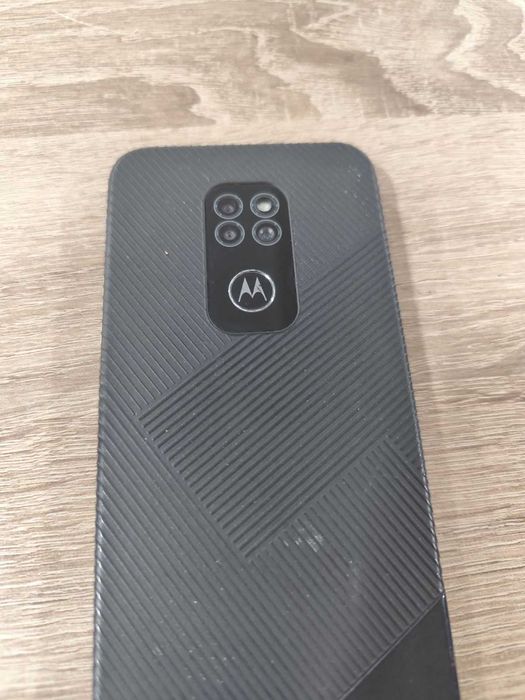 Motorola - Defy, 6.5'', 4/64GB, Black