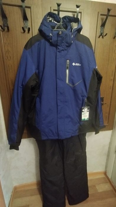 Лыжный(прогулочный)мужской костюм.