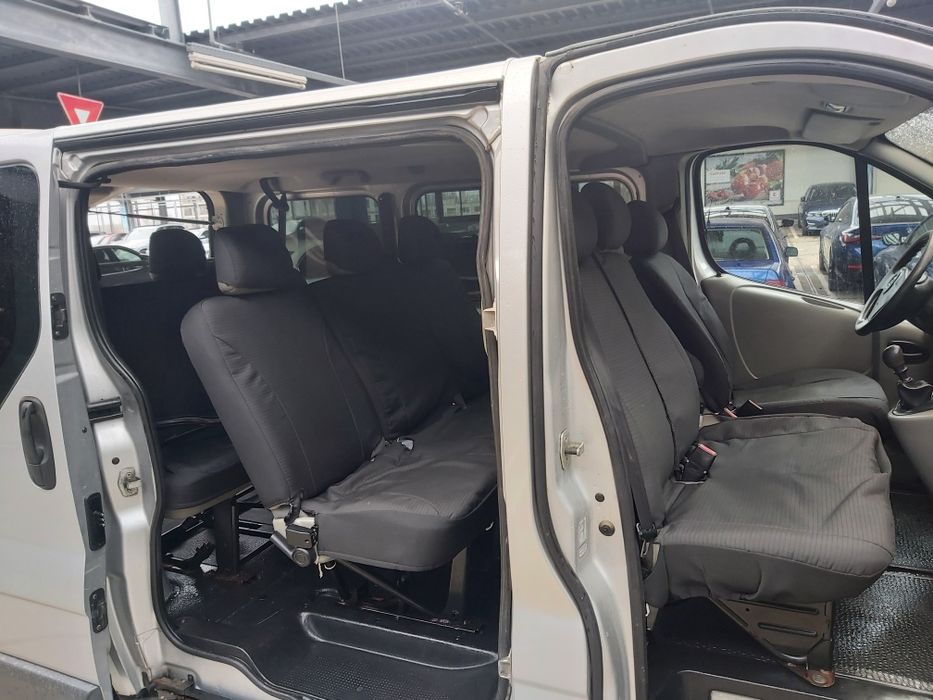 Opel vivaro 8+1 2006 1.9 D