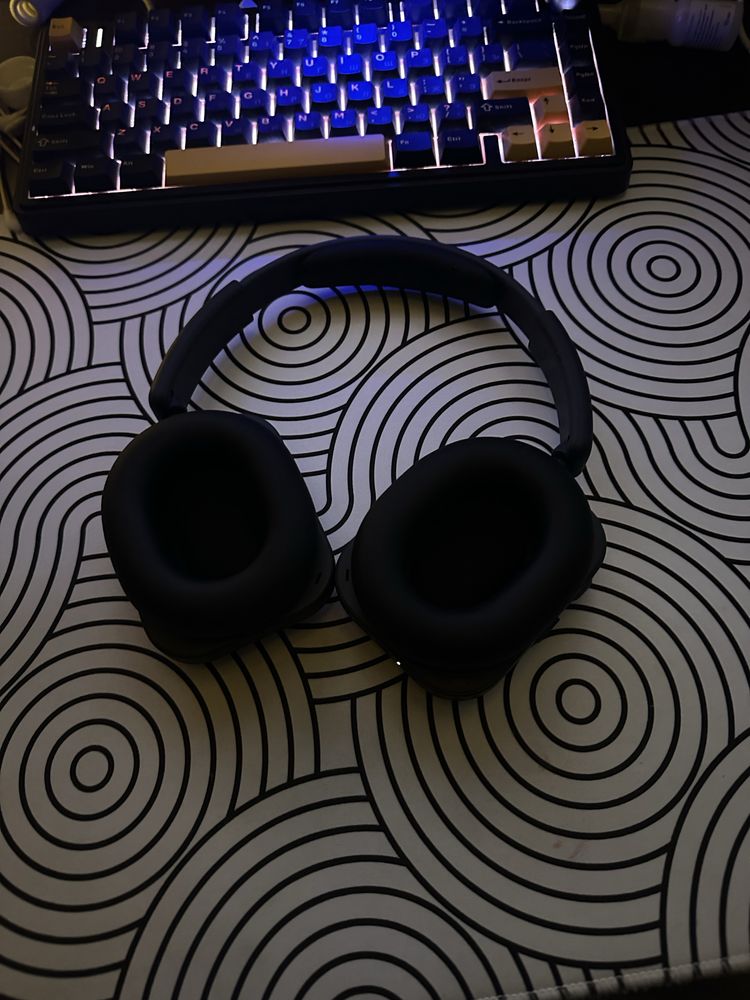 Nothing Headphone (1)