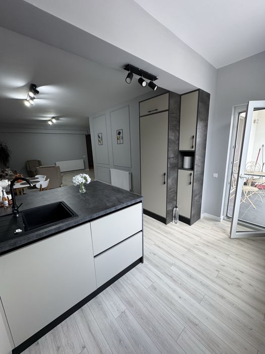 Apartament modern 2 camere, Parcul Zăvoi / Regim Hotelier