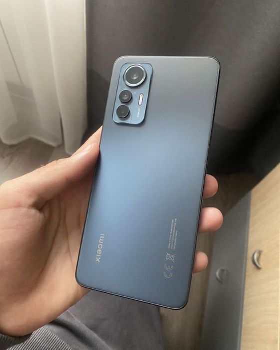 Продам Xiaomi 12 lite в отличном состоянии