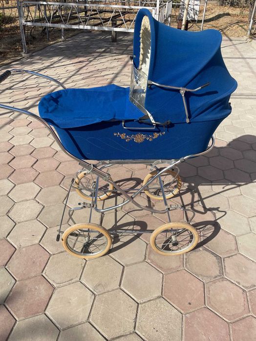 Детская коляска б/у  пр-во СССР