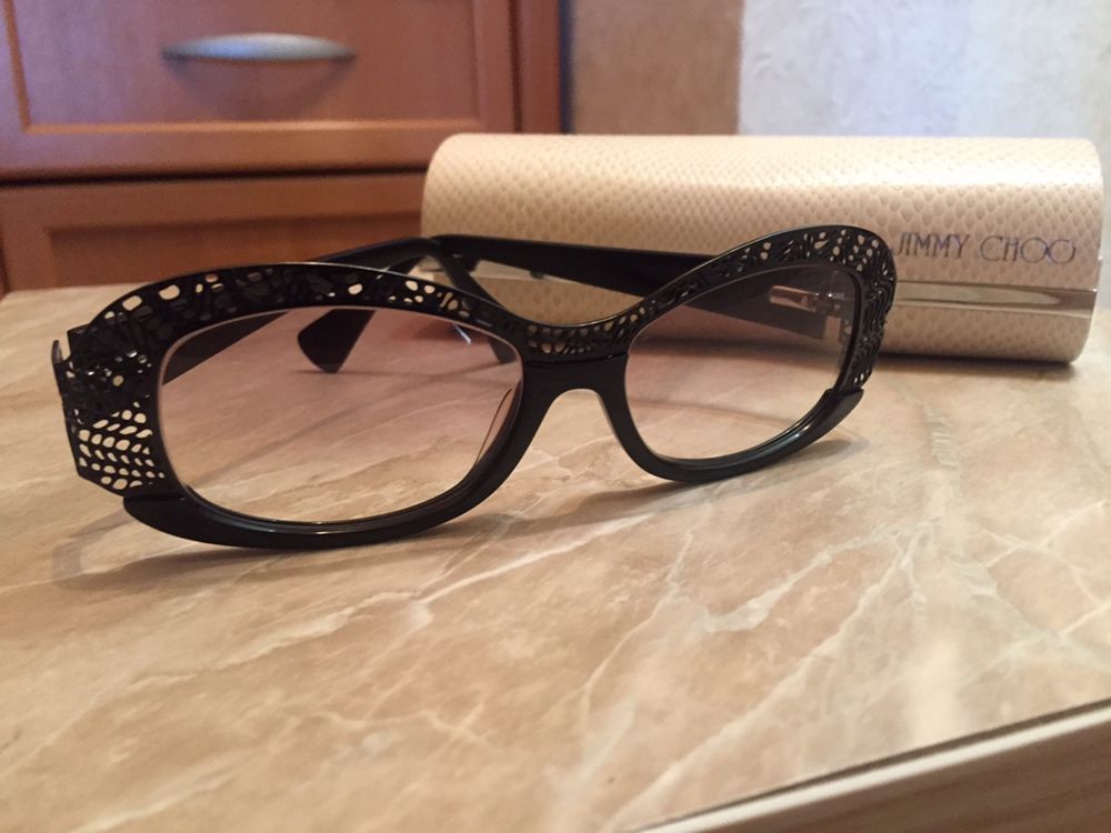 Продам женские новые очки 2в1( оптика плюс солнцезащитные ), Джимми Чу
