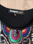 Топ Desigual чисто нов