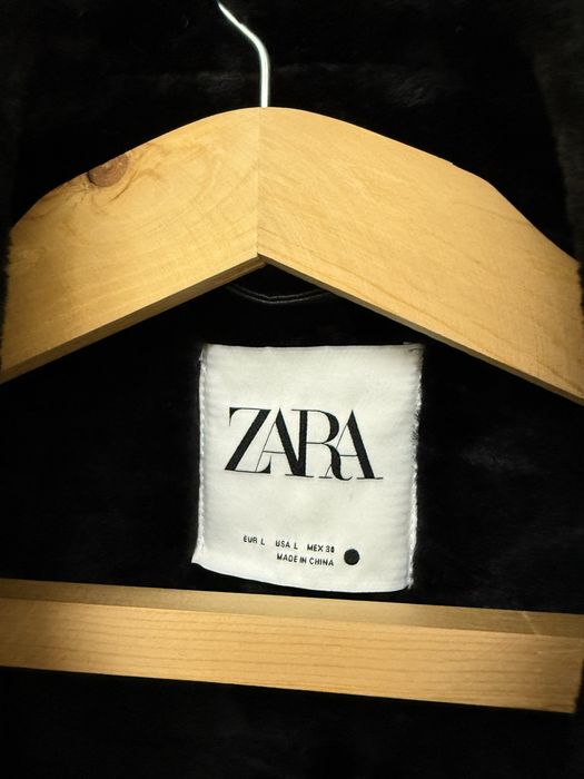 Продается безрукавка Зара