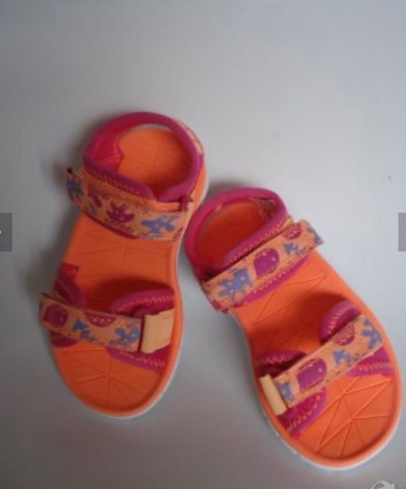 Clarks детски сандали номер 22(5.5F)