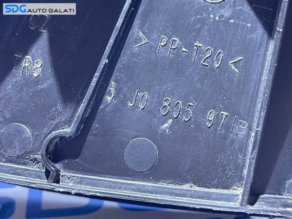 Difuzor Deflector Captare Aer Skoda Roomster 2006 - 2010 Cod 5J0805971B