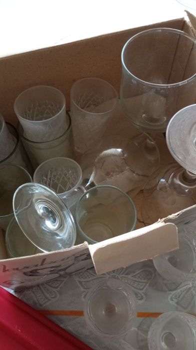 Хрусталь, стекло и всякая всячина из дома