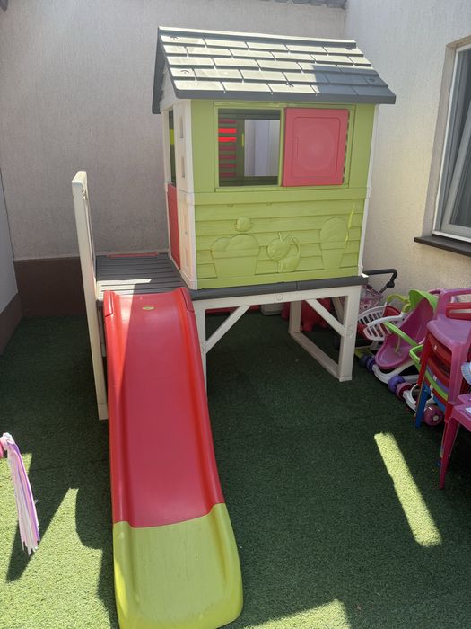 Casuta de joaca copii Smoby cu tobogan