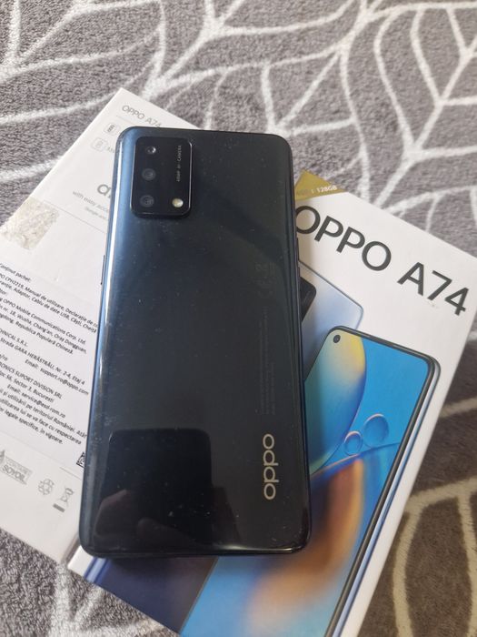 Telefon oppo mai multe detalii in descriere