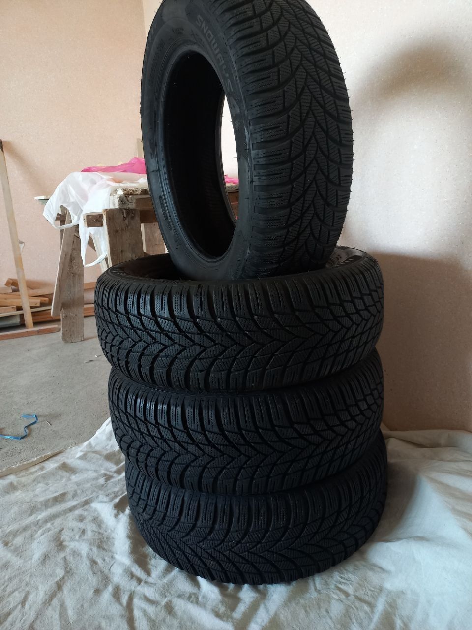 Продам шины Lassa