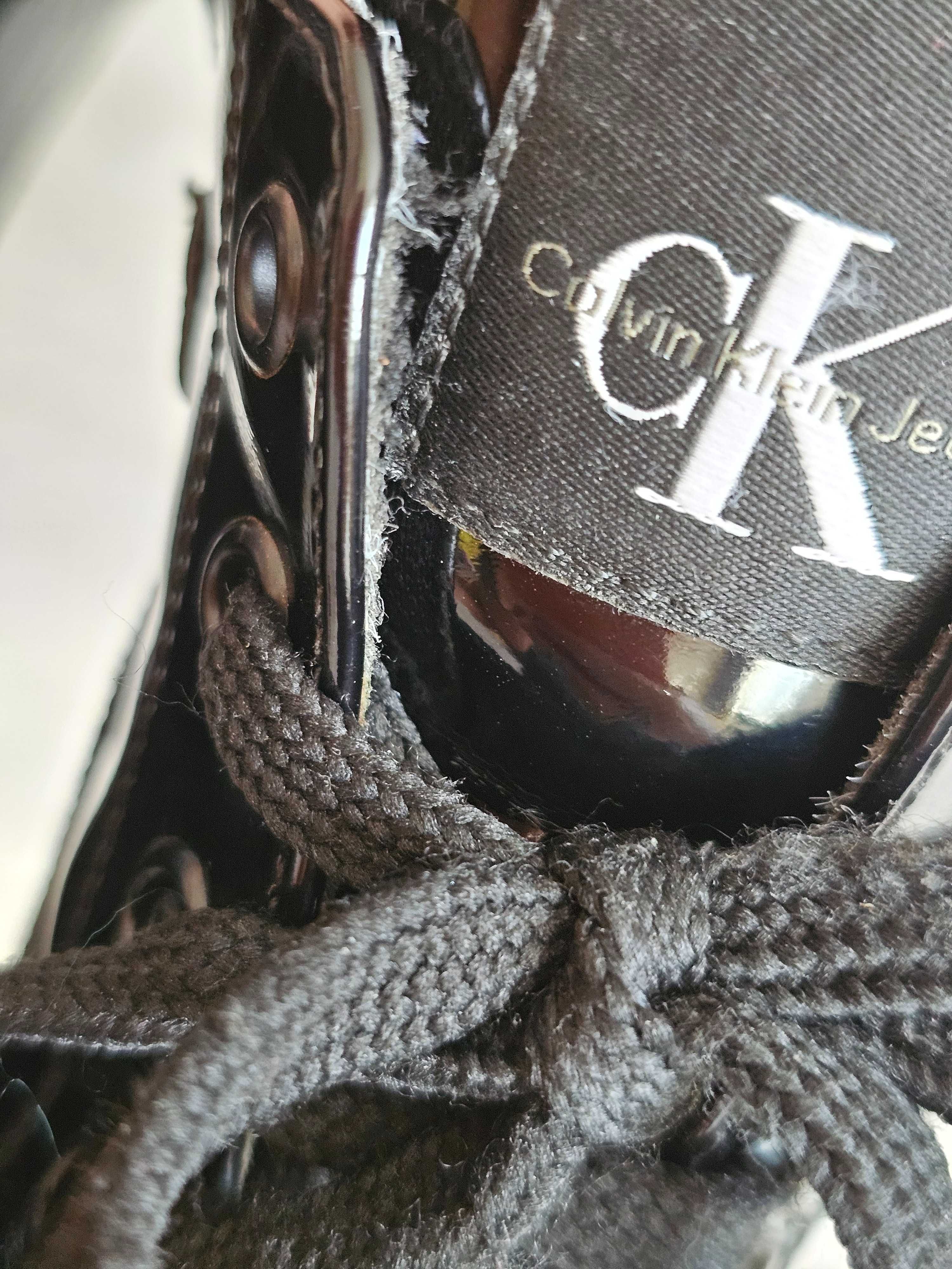 Боти Calvin Klein  35-36 размер. Маркови. Оригинални