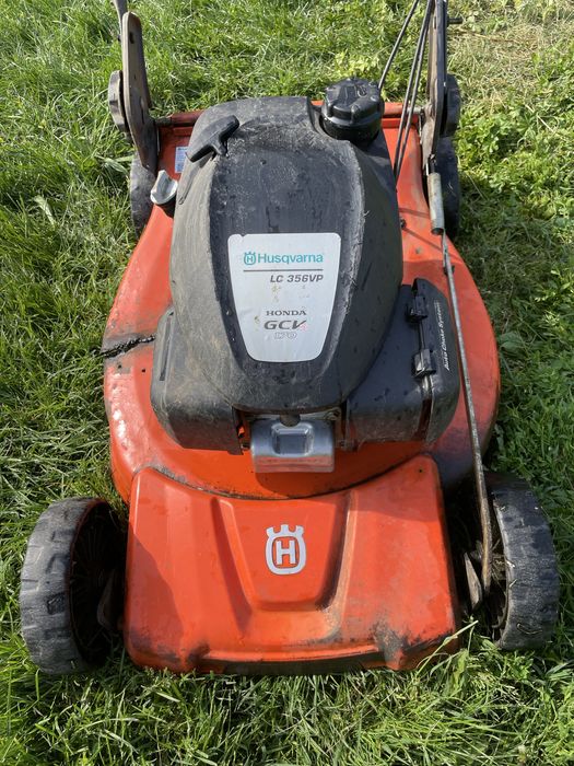 Masina de tuns Husqvarna LC356