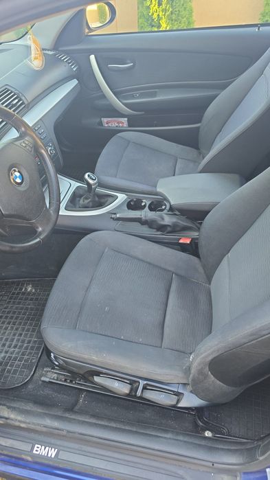 BMW seria 1 an 2009