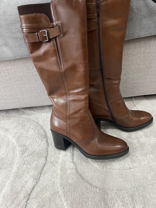 Vand cizme de piele nr 38