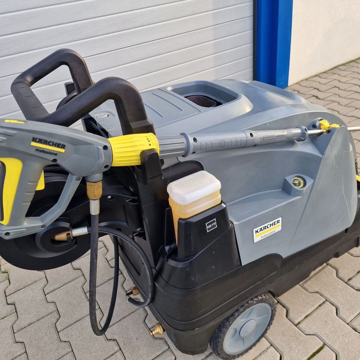 Pompă/jet de curățare cu apă caldă HDS 2024
8/18-4C - Kärcher