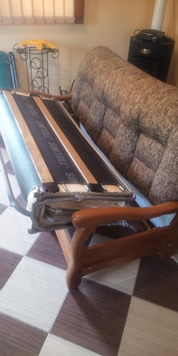 Canapea lemn masiv, 3 locuri, extensibila