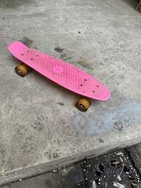 Skateboard cu roti din silicon cu beculete