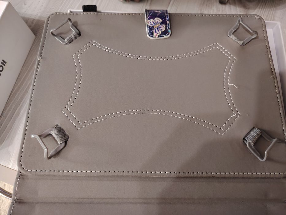 Tableta 10", dual SIM, impecabila