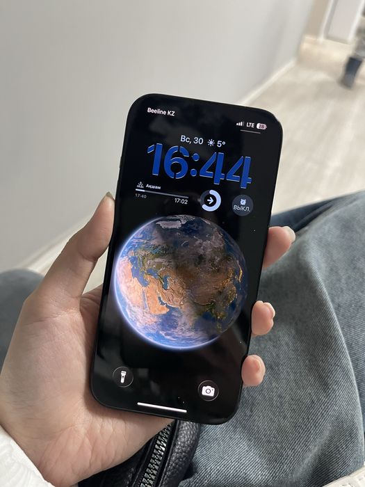 Айфон 15,128гб,88%