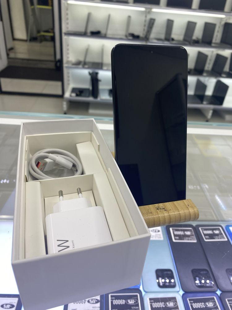 Телефон Xiaomi 13Т 12/256gb рассрочка магазин Реал