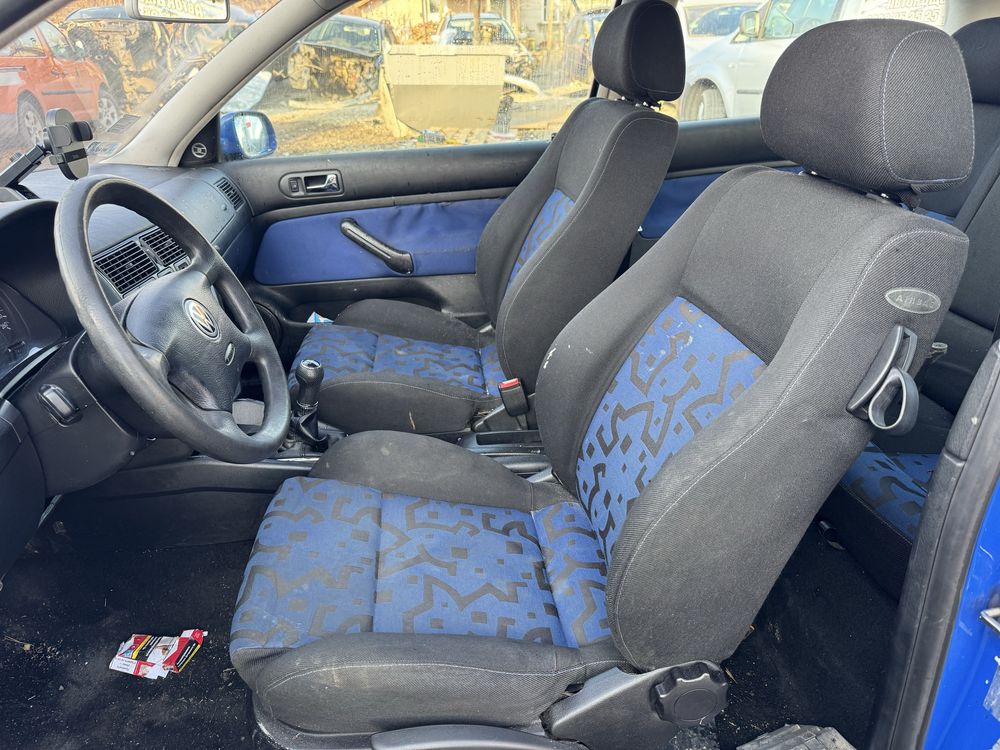 Vw golf 4 1.6 бензин само на части