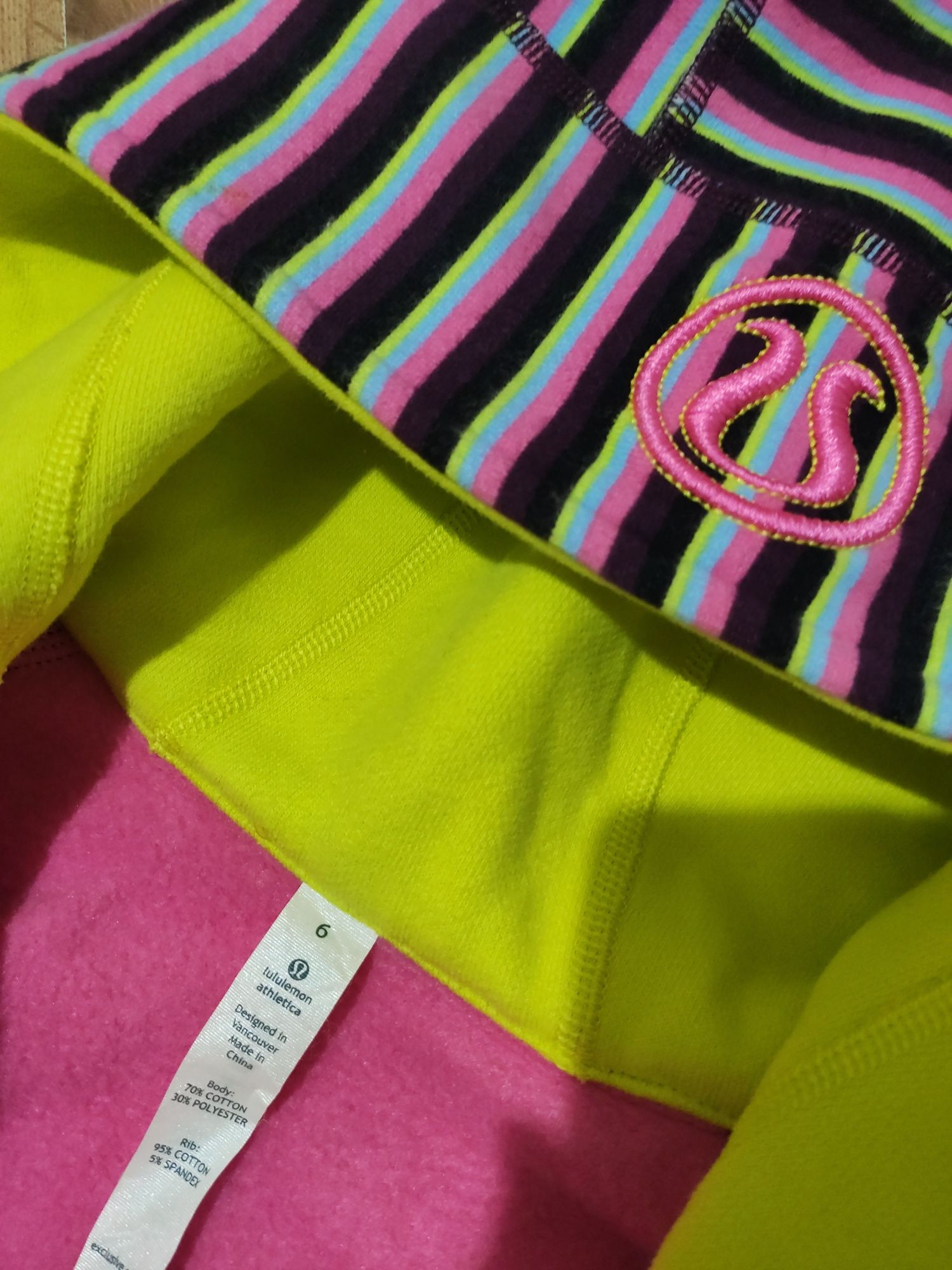 Hanorac damă Lululemon mărimea 6 USA S/M