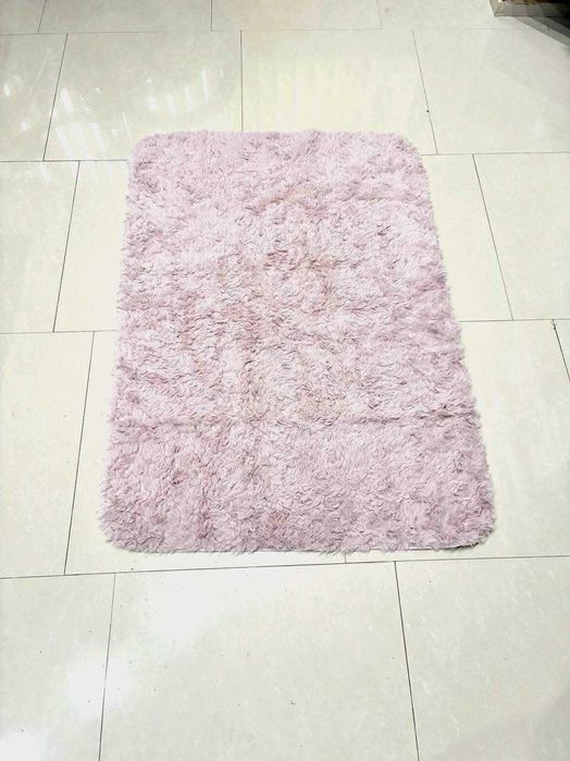 Килим в светло лилаво/розово